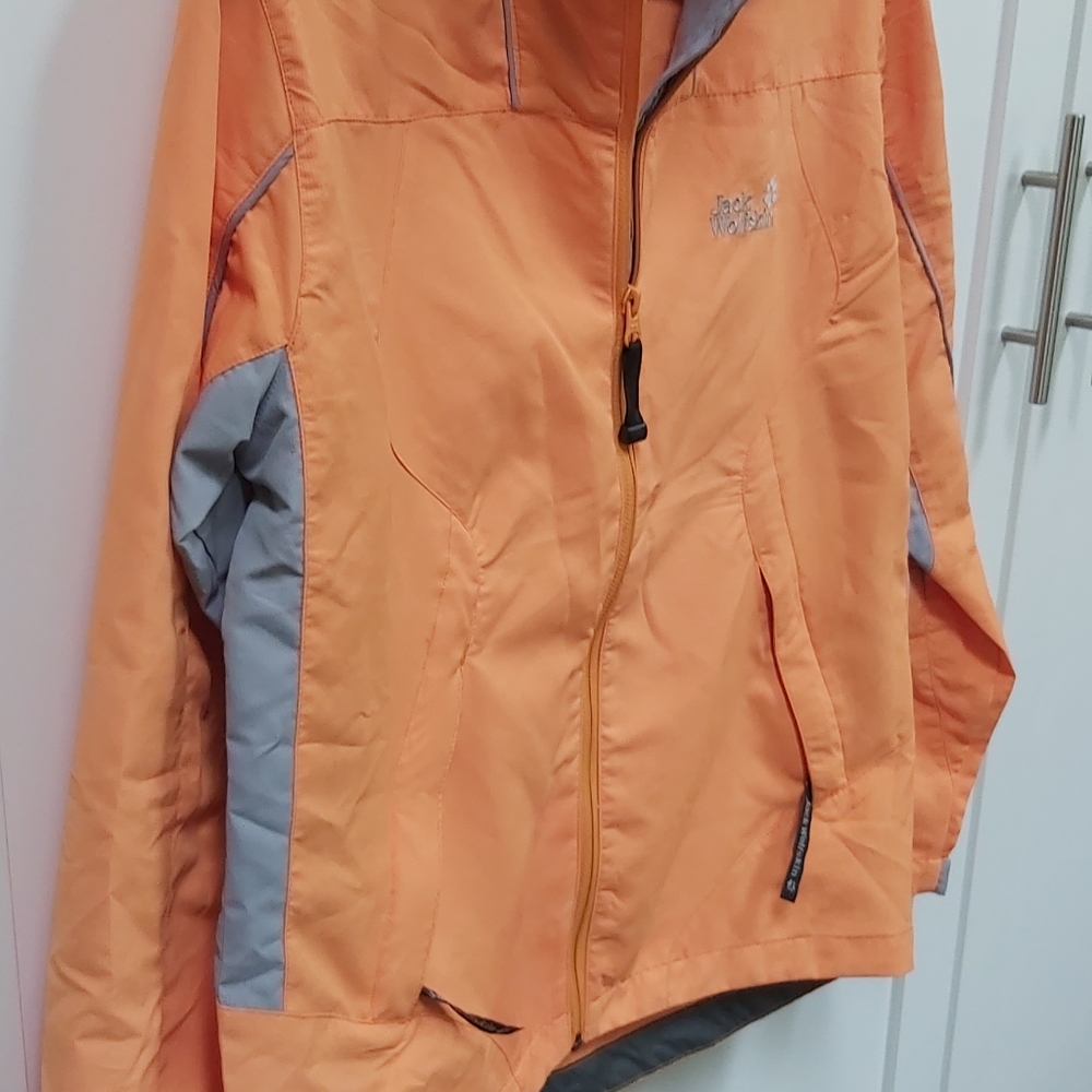 Jack Wolfskin running jacket